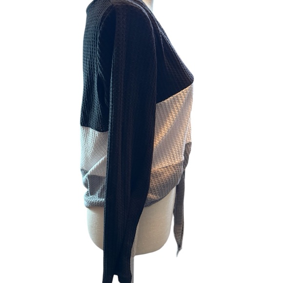 Loose fit sweater - Picture 2 of 5